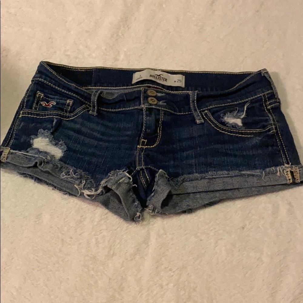 hollister ripped jean shorts